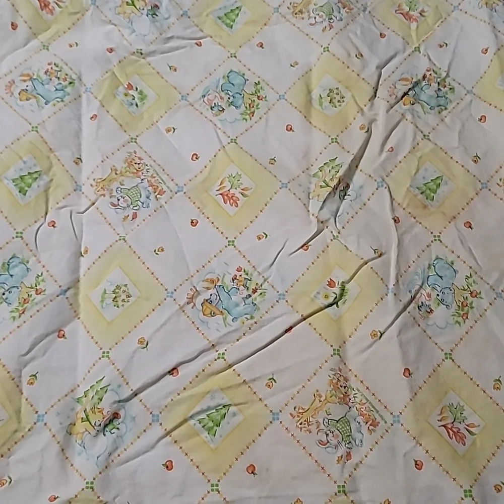 Vintage Dundee Seasons Crib‎ Sheet - Preloved